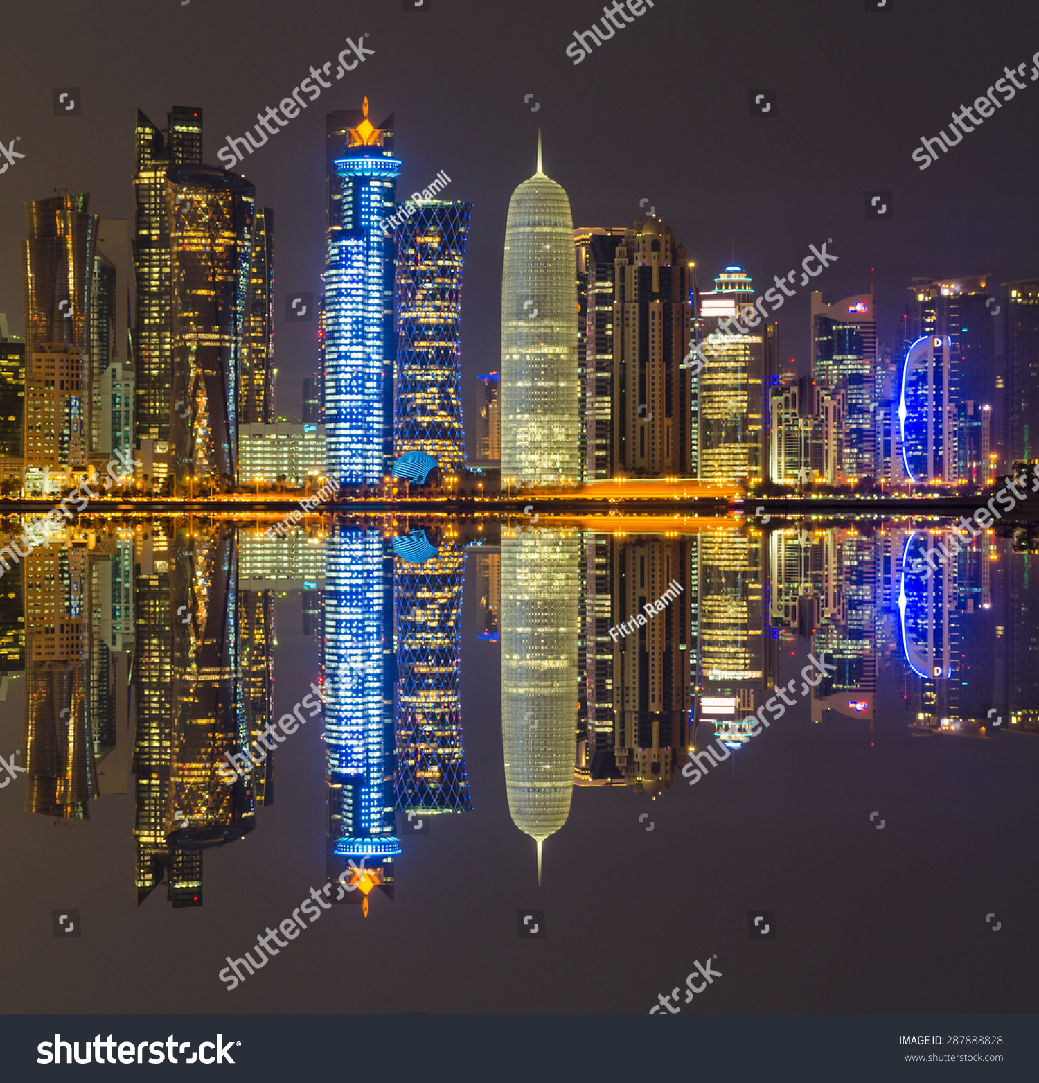 多哈天际线夜景,卡塔尔的首都