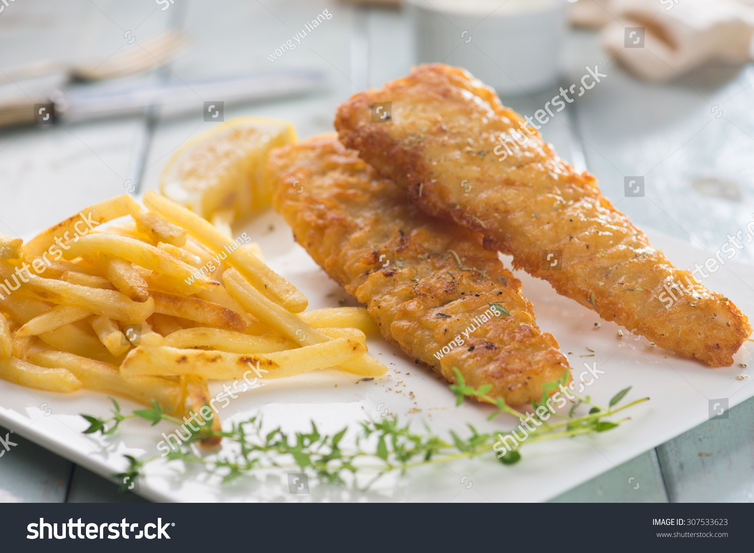 请登录 | 原标题 fish and chips.